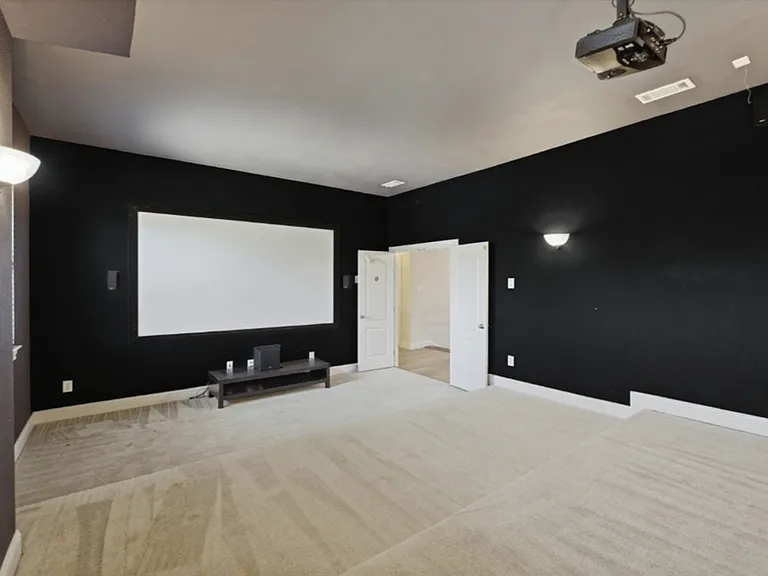 328 Anna Ave — Photo 27