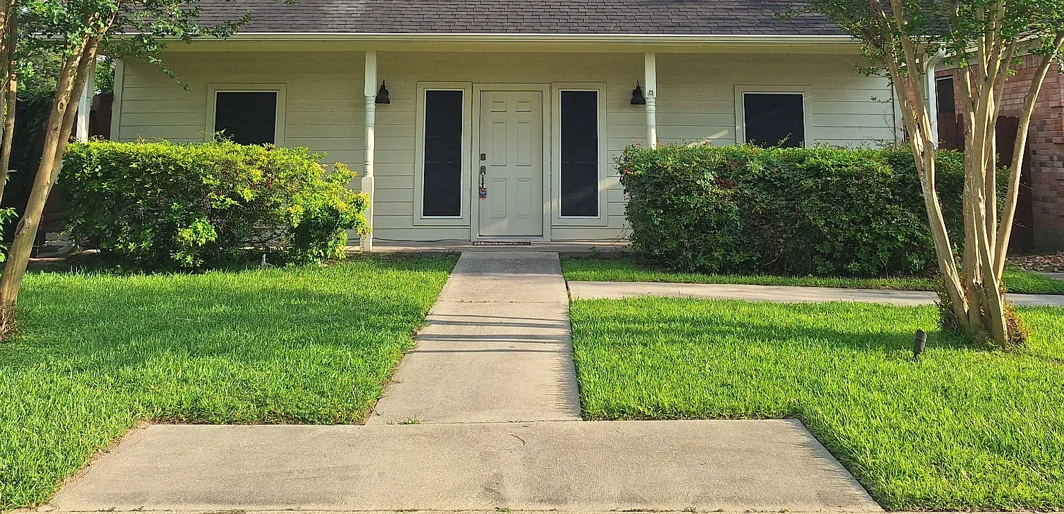Okehampton Dr, Tomball — Photo 1