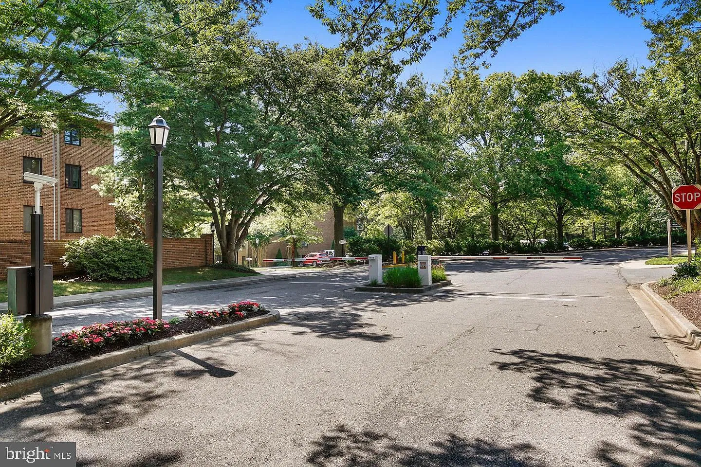 Georgetown Village Codm — Photo 4