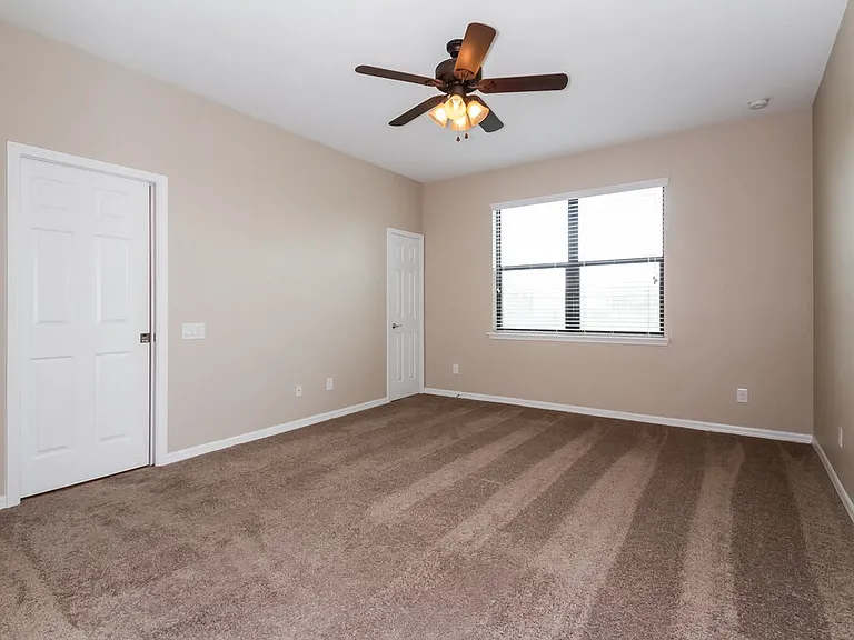 10716 55th Ct E — Photo 7