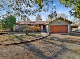 2025 S Bluff Ave, Wichita, KS 67218