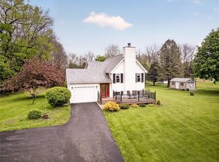 5271 Mount Morris Rd, Leicester, NY 14481