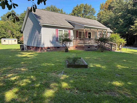 2nd image of 2221 Timber Ln