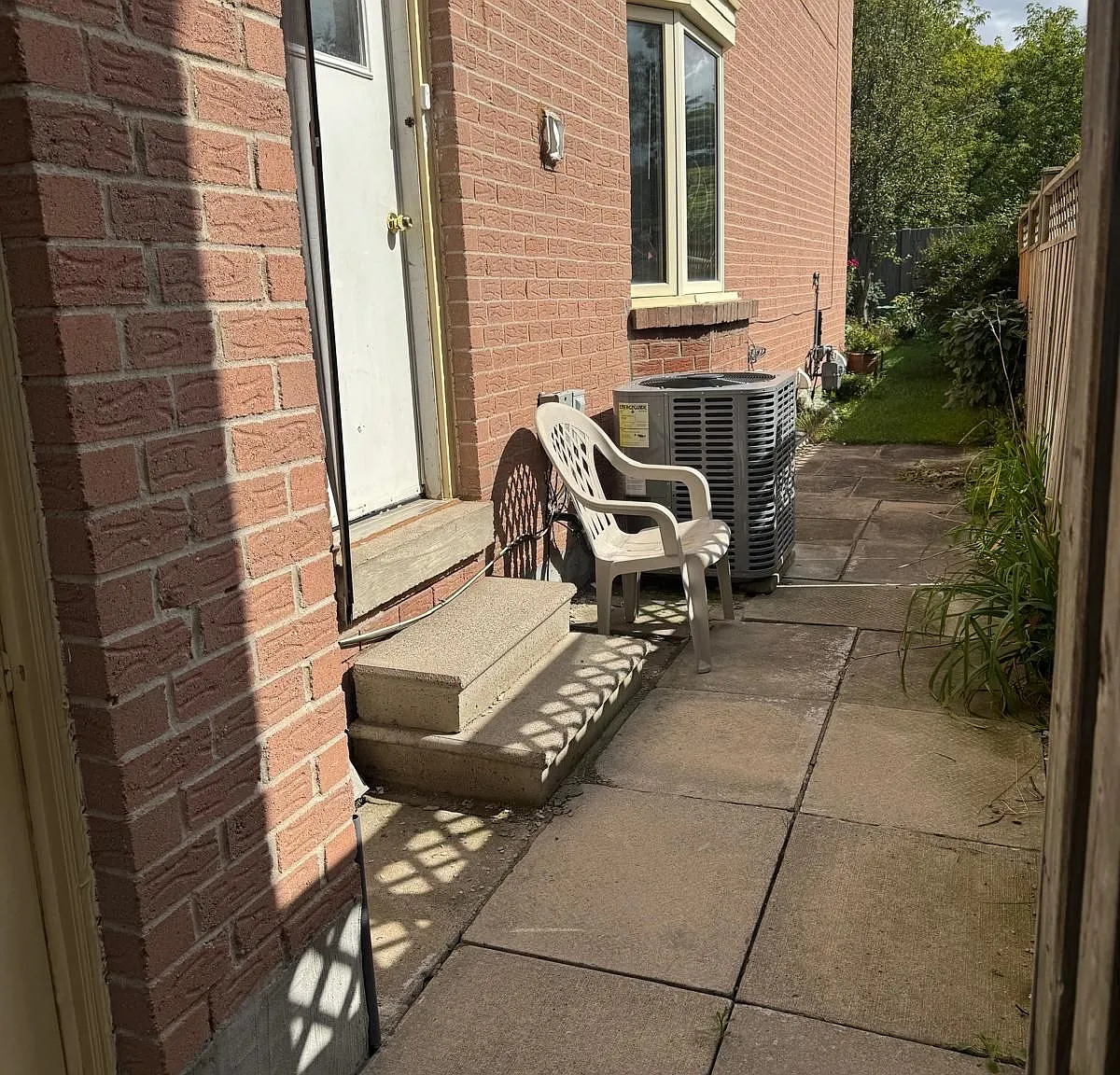 2 bed, $1,800 — Photo 3