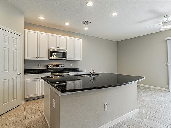 5th image of 7052 Woodchase Glen Dr #7052