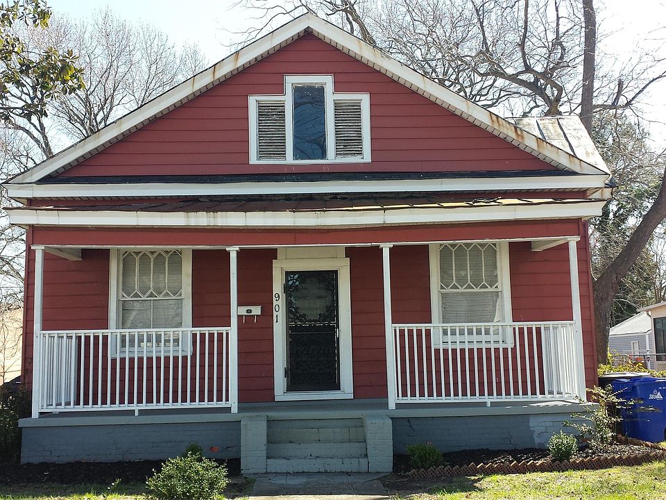 1st image of 901 Douglas Ave