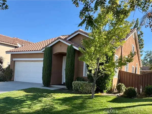 8646 Cabin Pl, Riverside, CA 92508