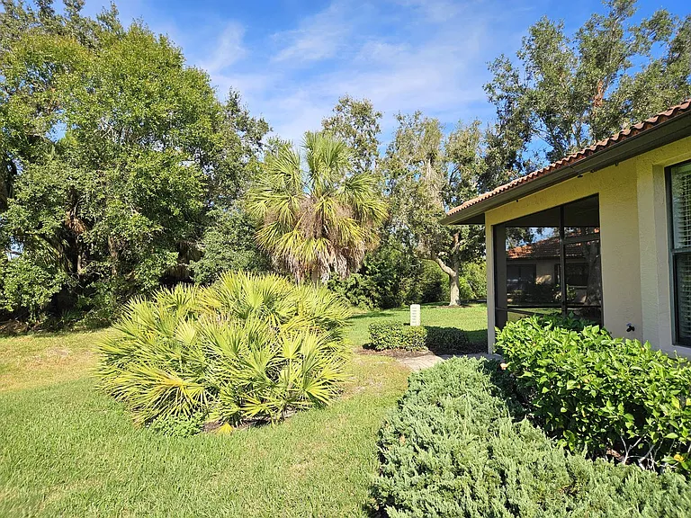 4528 Cancello Grande Ave — Photo 15