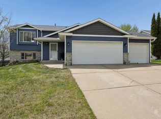 1806 Tyler Trl, Saint Cloud, MN 56301