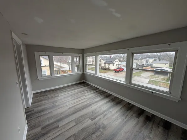 608 W Highland Ave, Ravenna, OH 44266