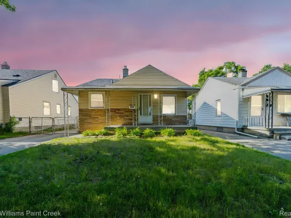 1450 E Bernhard Ave, Hazel Park, MI 48030