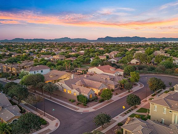 5th image of 4352 E SANTA FE Court