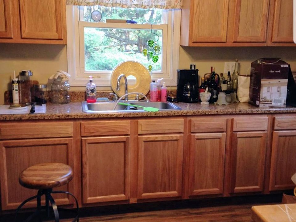 2nd image of 444 County Road 20