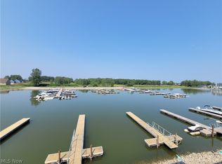 2328-61 S Harbor Bay Dr, Lakeside Marblehead, OH 43440