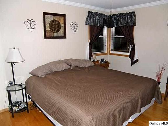 Home for Sale in Quincy, IL $149,900