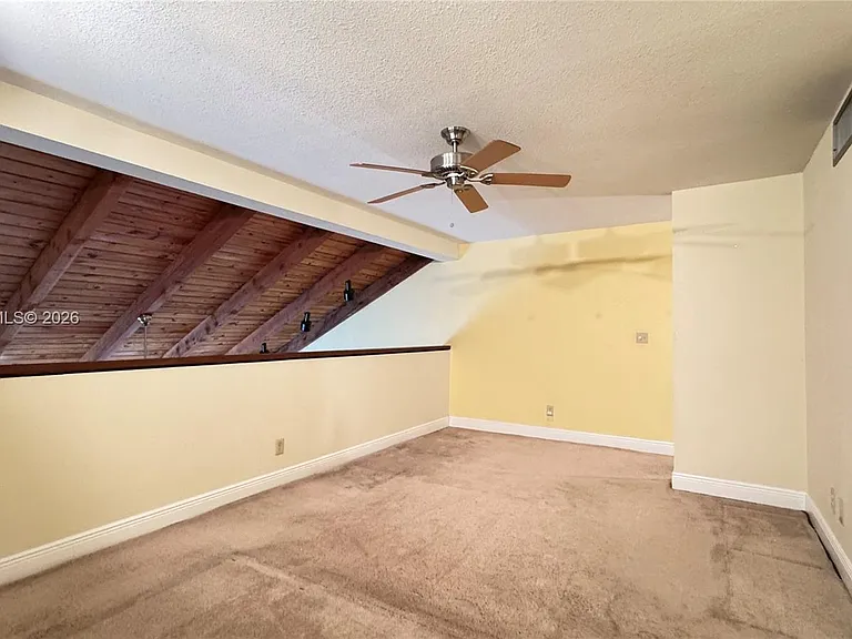 1151 Windward Dr #1151 — Photo 10