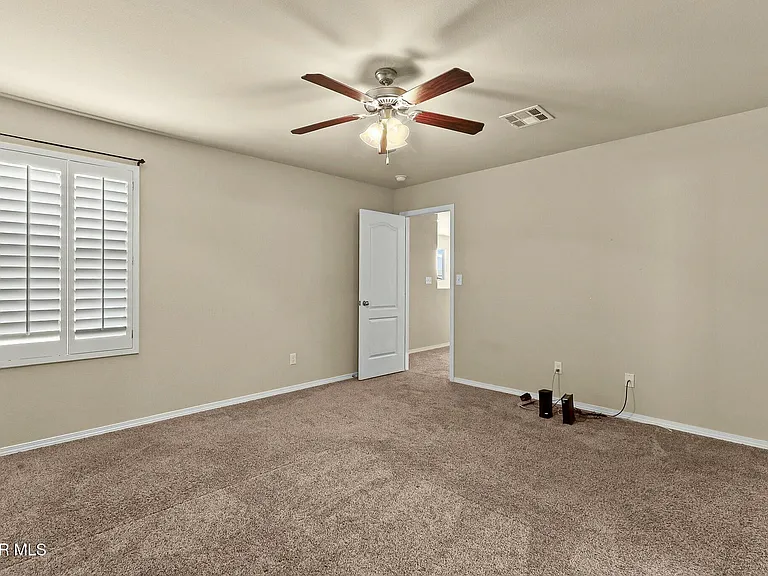 3909 Desert Dunes Dr — Photo 30