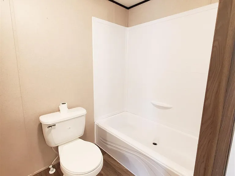 401 S Woodson St #1 — Photo 8