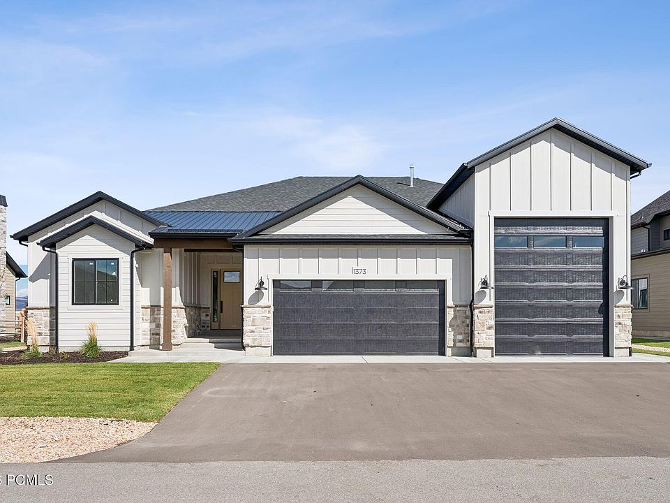 1st image of 1373 Sage Way