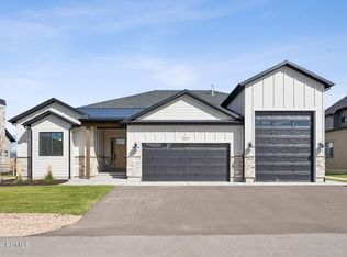 1373 Sage Way, Kamas, UT 84036