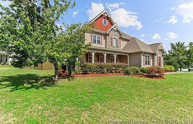 3 bed, 2.5 bath, 2650 sqft, $2,500 — Photo 2