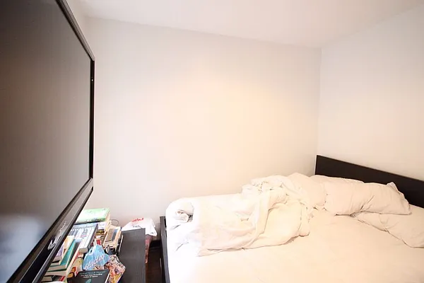 Rented by Bold New York | media 24