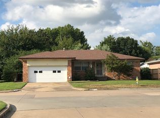 11329 E 4th St, Tulsa, OK 74128
