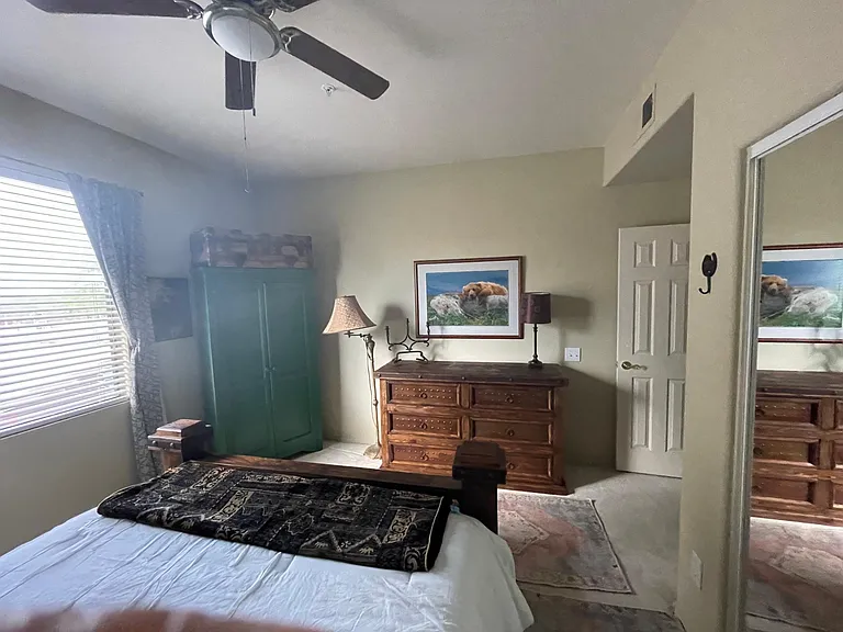 2nd bedroom ,