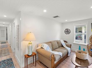 3477 Hibiscus St, Miami, FL 33133