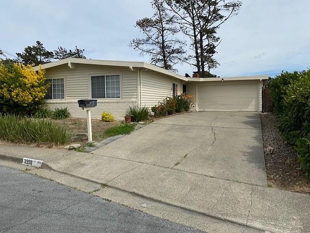 1st image of 2210 Espanola Ct
