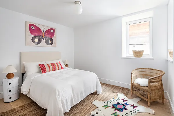 Sold by Douglas Elliman | media 4