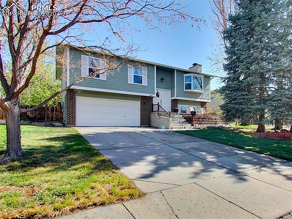 2nd image of 5160 W Old Farm Cir