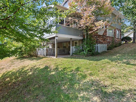 4th image of 1938 Sherwood Dr