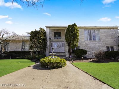 9 Mallow St, Staten Island, NY, 10309