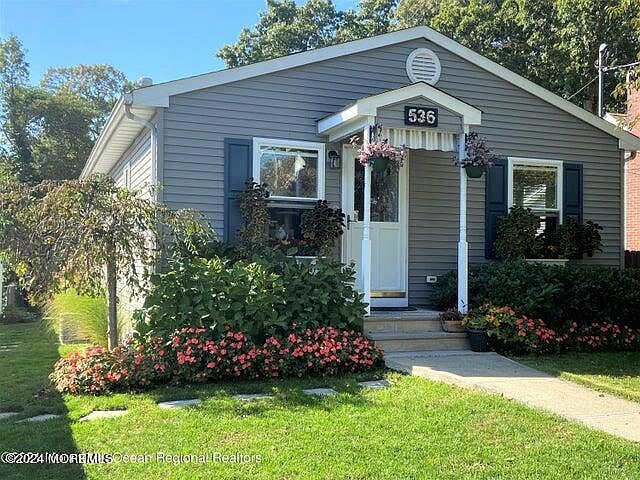 1st image of 536 Morris Boulevard