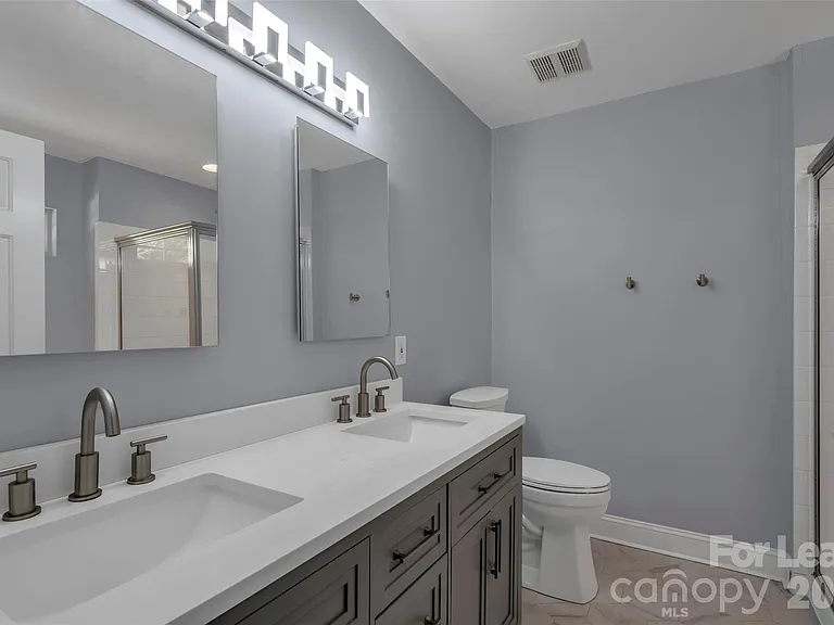 1802 Robinwood Village Dr — Photo 21