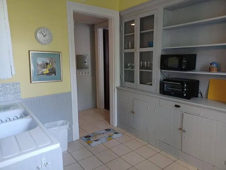424 N Barcelona St #1 — Photo 11
