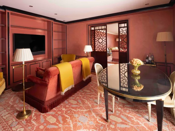 15 East 69th Street image 8 of 20