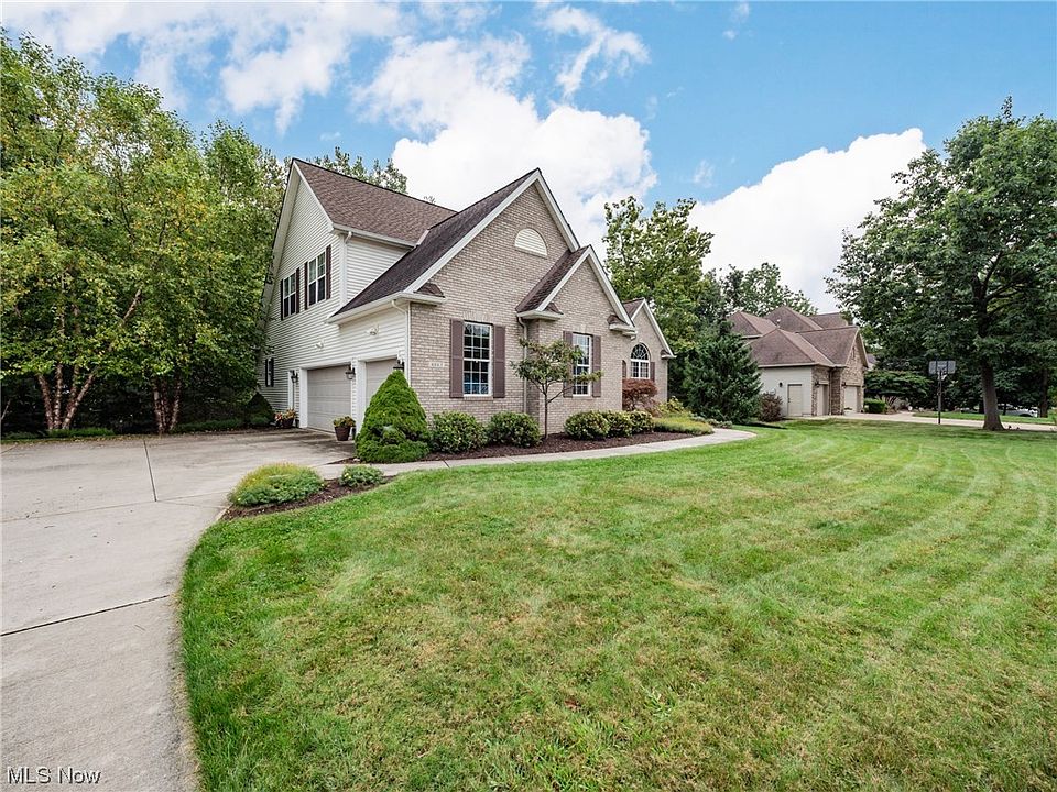4863 Deer Run Dr, Lorain, OH 44053 MLS 4493199 Zillow
