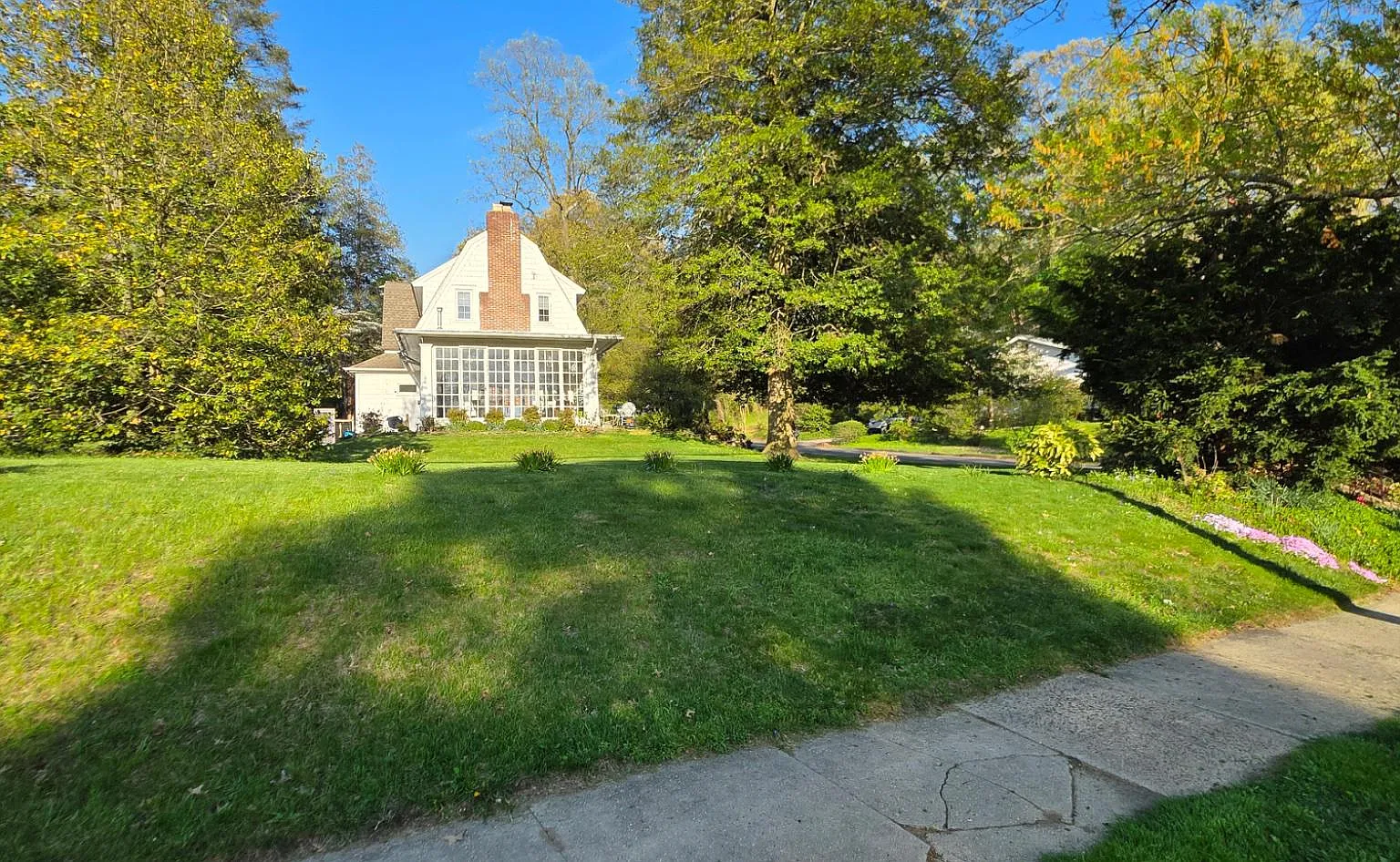 3 bed, 2.0 bath, 1985 sqft, $3,475 — Photo 4