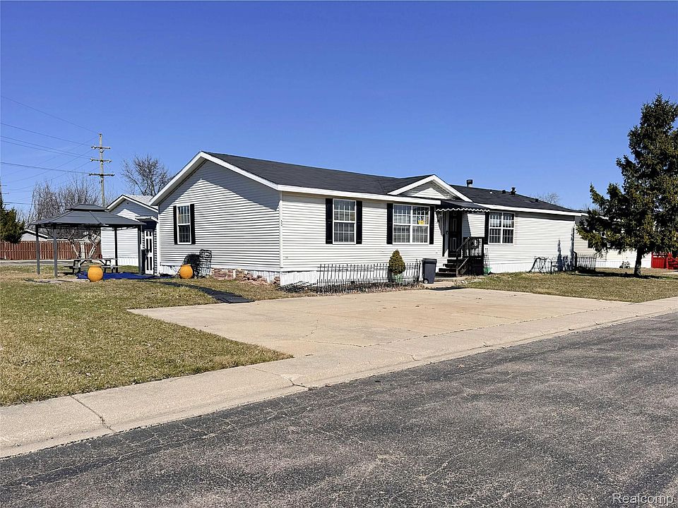 1st image of 4591 S Haggerty Rd Lot 30