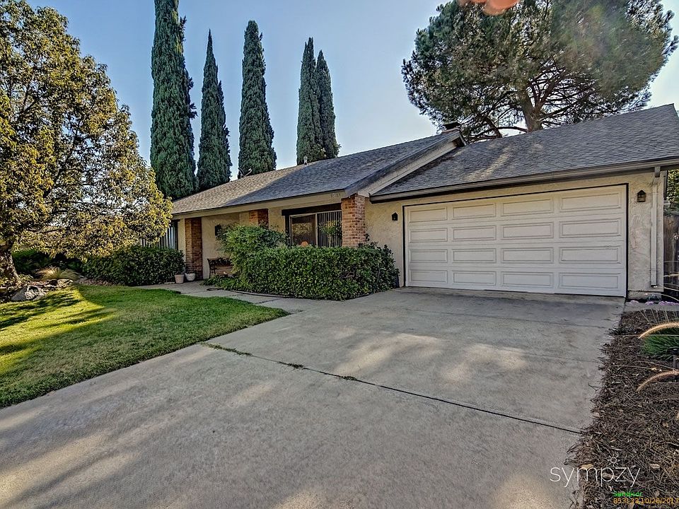 1st image of 1541 Oak Hill Dr