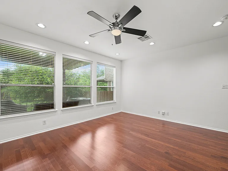 8613 Rock Pigeon Dr #205 — Photo 25