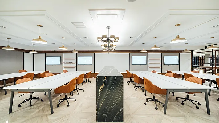 Rented by Nooklyn NYC LLC | media 44