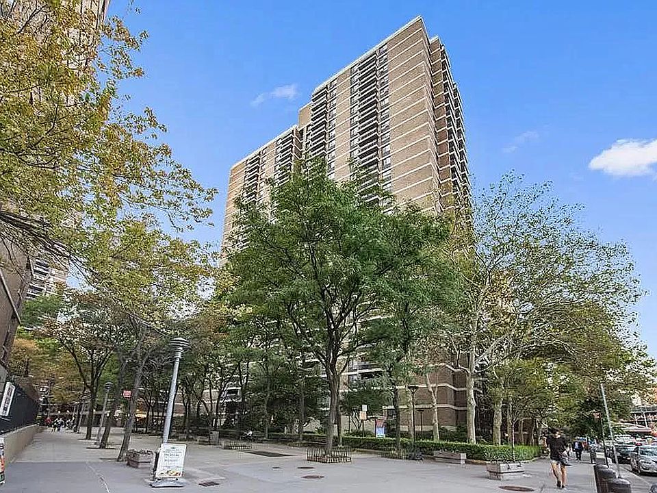 1st image of 80 Beekman St APT 6E