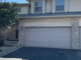 203 E Lake St UNIT B, Addison, IL 60101