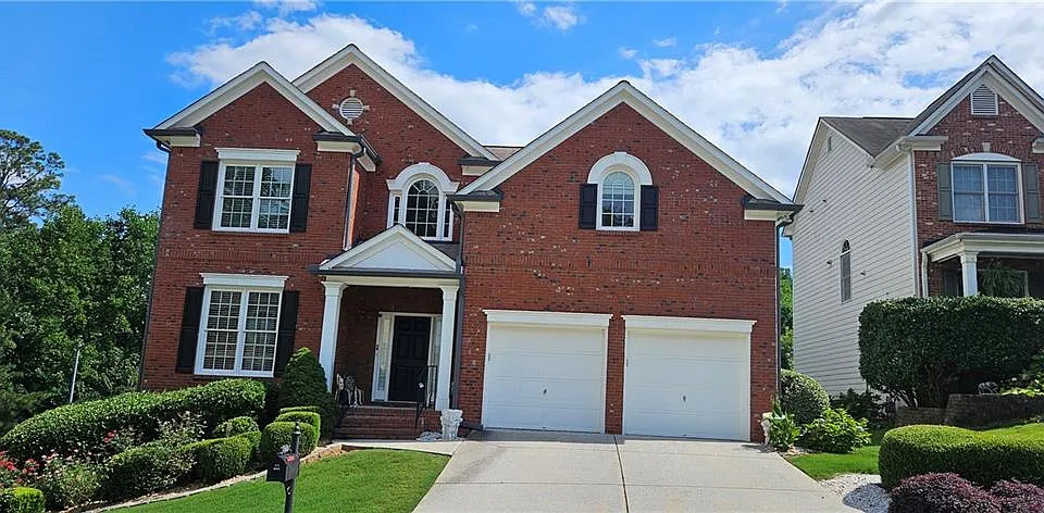 647 Maple Grove Way