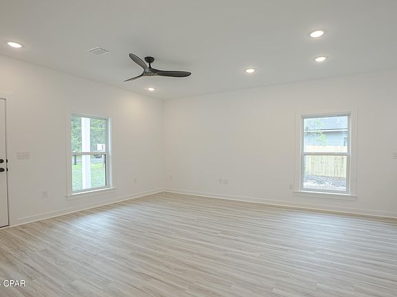 4th image of 2351 Dumajack Rd