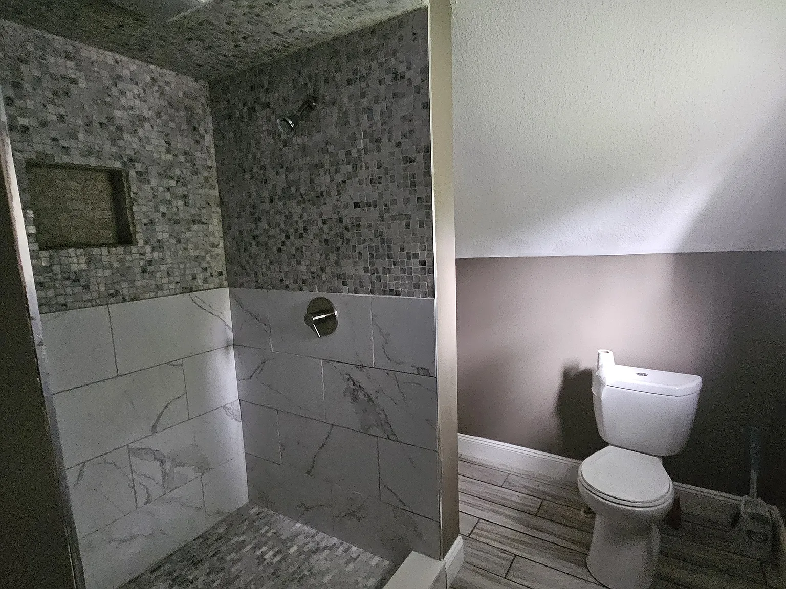 3 bed, 1188 sqft, $1,518 — Photo 2
