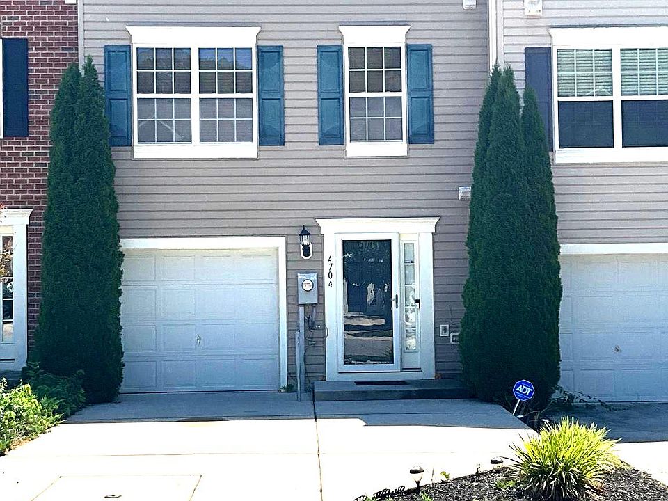 1st image of 4704 Wineleaf Ln